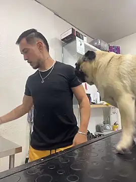 Leonardmoppet online show from October 2025 08:57:01 PM