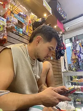 Leonardmoppet online show from November 2025 10:41:02 PM