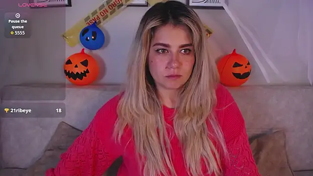 Sweet Bella Valery online show from October 2025 10:11:01 PM