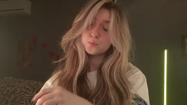 BellaSink online show from April 2026 06:09:01 AM