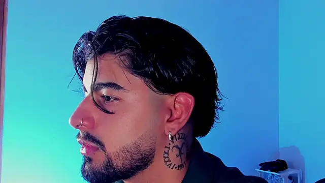 Snapshot of maximo_black_ chatting on October 2025 08:22:01 PM maximo black  online show from October 2025 08:22:01 PM