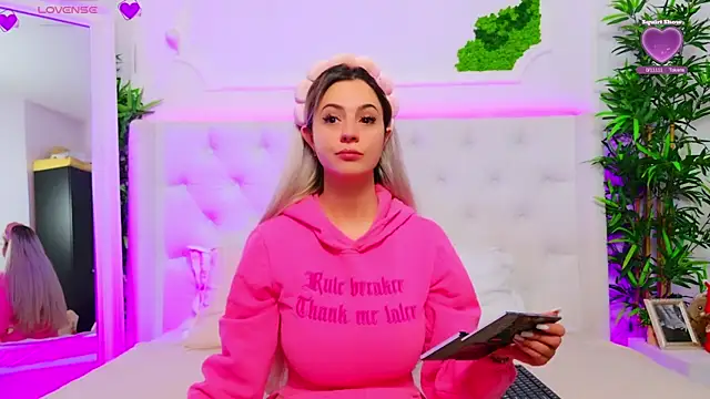 AriannaSins online show from January 2026 01:14:01 PM