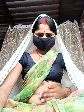 Snapshot of Rajni_chauhan chatting on February 2026 04:03:02 PM Rajni chauhan online show from February 2026 04:03:02 PM