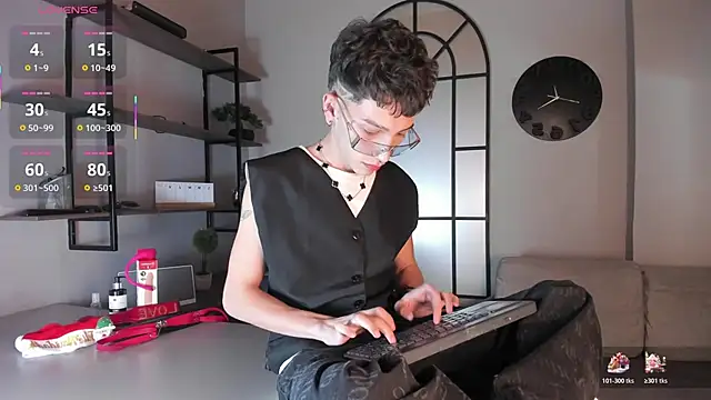 Tiam muller online show from December 2025 02:16:01 AM