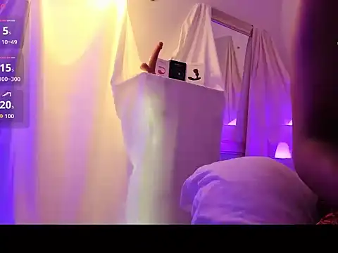 Yamilk101 online show from November 2025 04:59:02 AM