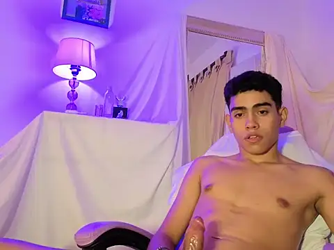 Yamilk101 online show from January 2026 01:32:01 AM