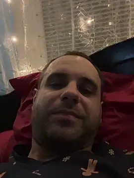 AndyLynn online show from December 2025 07:12:02 PM