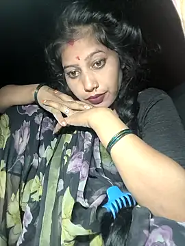 Snapshot of Ragni_bhargav chatting on October 2025 04:18:01 PM Ragni bhargav online show from October 2025 04:18:01 PM
