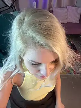 cold blondie online show from July 2026 05:38:02 AM