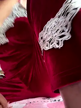 aini-maili online show from October 2025 11:41:02 PM