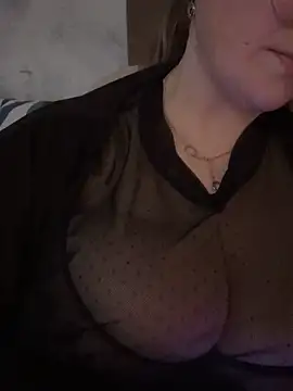 Curvy  Goddess online show from October 2025 05:08:02 PM