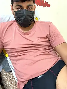 Handsome8677 online show from January 2026 07:32:02 AM