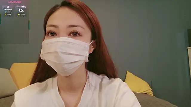 Snapshot of Akagami_Nana chatting on October 2025 03:19:01 AM Akagami Nana online show from October 2025 03:19:01 AM