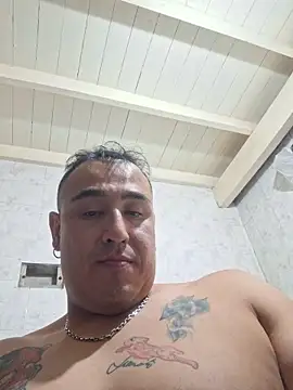 Rueditasss online show from March 2026 02:06:01 AM