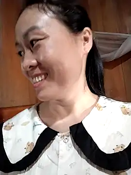 Spring-mky online show from October 2025 03:56:02 AM