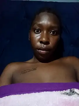 sexysmalldaily04 online show from November 2025 02:03:01 AM