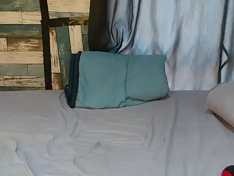 Monica-2701 online show from October 2025 11:10:01 AM