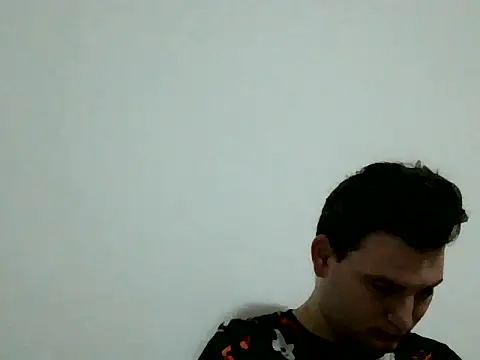 Snapshot of KevynDevill chatting on October 2025 10:05:01 AM KevynDevill online show from October 2025 10:05:01 AM