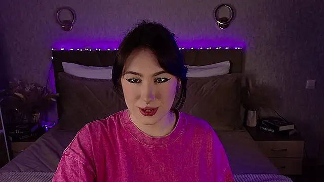 Snapshot of Busty_Lina chatting on October 2025 05:10:02 AM Busty Lina online show from October 2025 05:10:02 AM