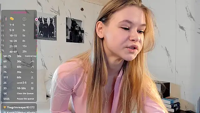 SophieRayne online show from February 2026 09:58:01 AM