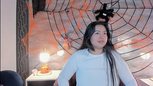 lilithst  online show from October 2025 08:53:02 PM