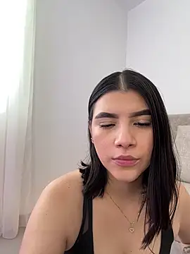 Julietalcl online show from November 2025 09:02:02 PM