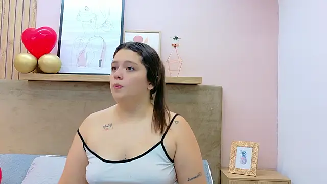 Tessa Stone online show from February 2026 03:51:02 AM