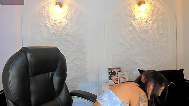 CelesteMoonX online show from February 2026 05:00:02 AM