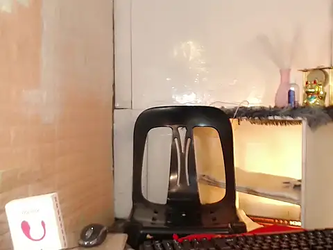 HaileyPresly online show from April 2026 07:07:02 PM