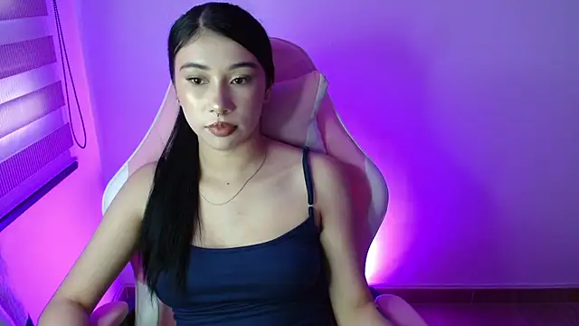 kathy de online show from April 2026 08:31:01 PM