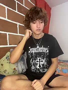 JoelnClouds online show from March 2026 07:14:01 PM