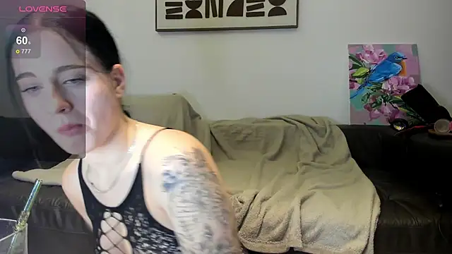 LexiSinnn online show from December 2025 06:15:01 PM