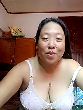 Snapshot of lovenaya chatting on October 2025 02:48:02 AM lovenaya online show from October 2025 02:48:02 AM