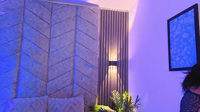 Rynka  online show from November 2025 04:11:01 AM