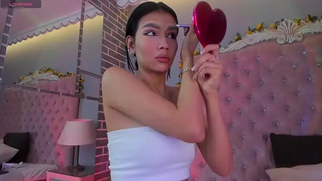 TanyaBello online show from March 2026 01:24:02 AM