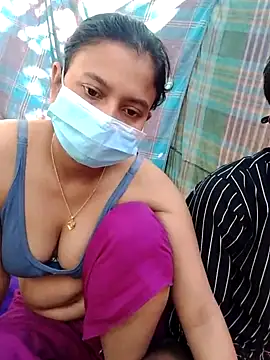 sexylive1100 online show from November 2025 03:23:01 AM