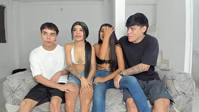 HottWett online show from October 2025 07:04:02 PM