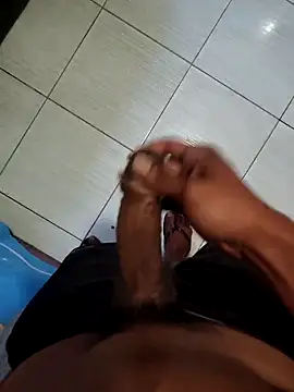 Marcelomhms online show from October 2025 08:20:02 PM