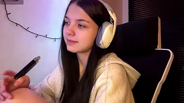 HanaMantanaDell online show from March 2026 04:36:01 PM