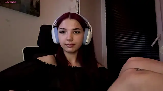 HanaMantanaDell online show from April 2026 07:58:02 PM