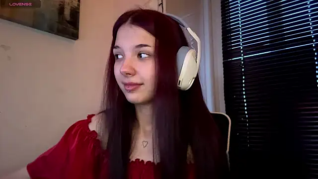 HanaMantanaDell online show from April 2026 03:27:02 PM