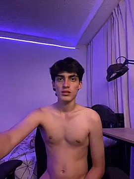 WarrenBlushfire online show from October 2025 06:26:02 AM