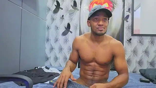 Stevenbrand online show from October 2025 07:16:01 PM