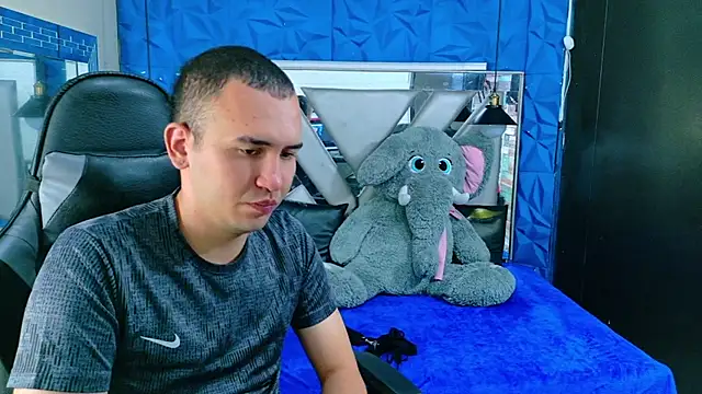 TemptationDual online show from January 2026 07:26:02 PM