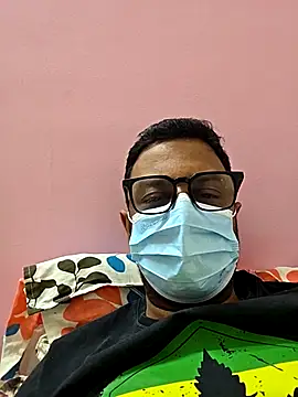 Snapshot of 40ButNaughty chatting on October 2025 06:17:01 PM 40ButNaughty online show from October 2025 06:17:01 PM