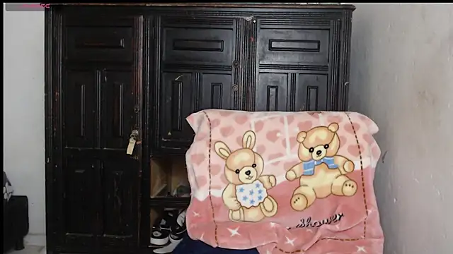 kataleya2021 online show from November 2025 01:29:01 AM