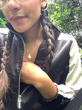 elegant  rouse online show from April 2026 09:45:01 PM