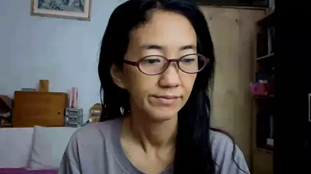 Snapshot of princessD077 chatting on February 2026 10:41:02 PM princessD077 online show from February 2026 10:41:02 PM