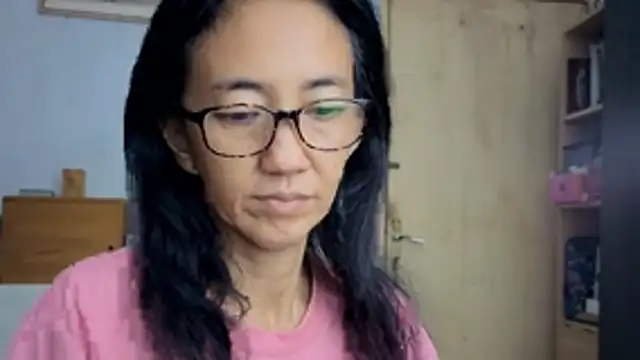 Snapshot of princessD077 chatting on February 2026 04:40:01 PM princessD077 online show from February 2026 04:40:01 PM