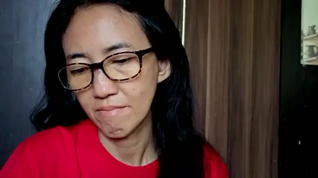 Snapshot of princessD077 chatting on March 2026 03:56:01 AM princessD077 online show from March 2026 03:56:01 AM